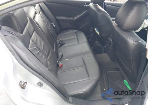 2010 Nissan Altima 2.5 S z USA, uszkodzony, nr VIN 1N4AL2AP3AN500084